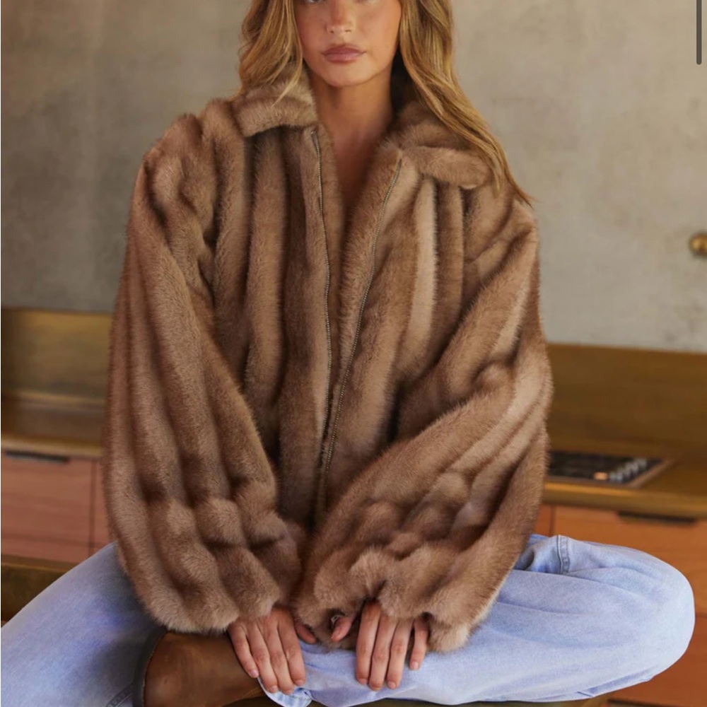 Peppermayo Exclusive - Naylor Faux Fur Jacket - Brown